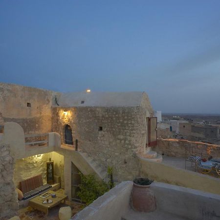 Auberge De Tamezret Tamazrat Buitenkant foto